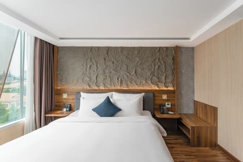 Kin Hotel Thai Van Lung, Room