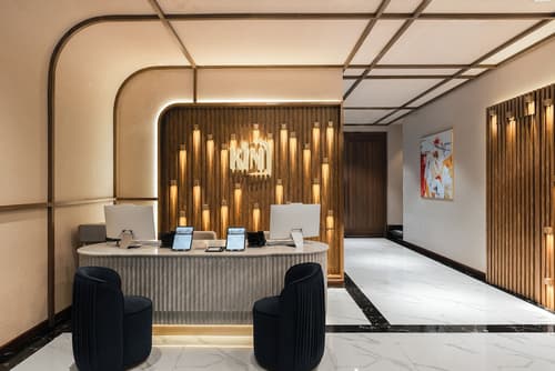 Kin Hotel Thai Van Lung, Reception