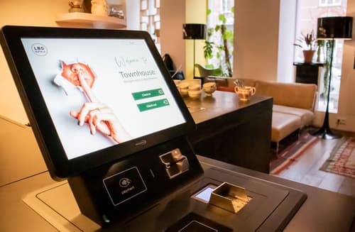 Townhouse Maastricht & Spa, Check-in/check-out kiosk