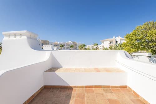 Ancora Park, Terrace/patio