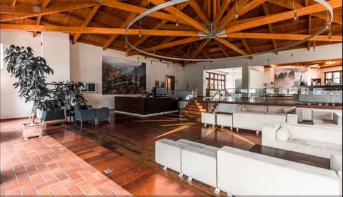 Meteora Hotel, Lobby sitting area