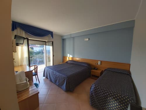 Albergo Lachea, Room