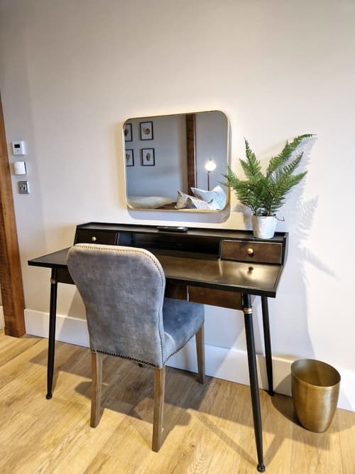 West Highland Hotel, Room