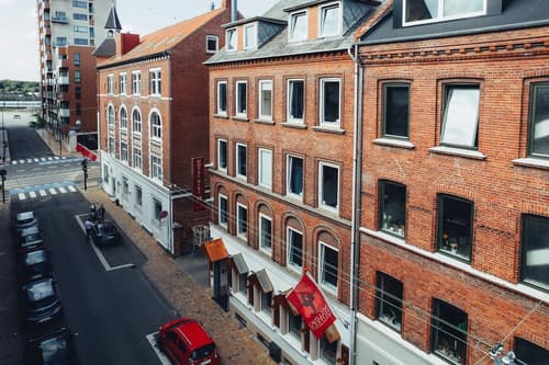 Milling Hotel Mini 19, Primary image