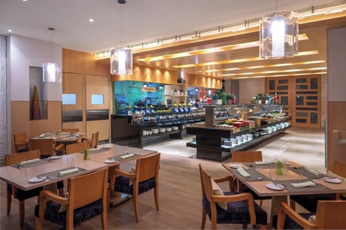 Park Arjaan by Rotana, Restaurant