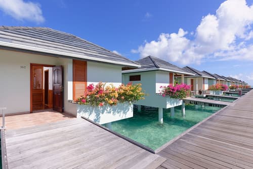 Villa Park Sun Island Resort, Room