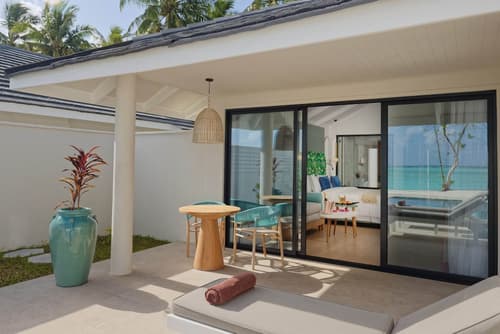 Villa Park Sun Island Resort, Room