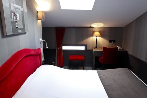 Hôtel Alexandra, Room