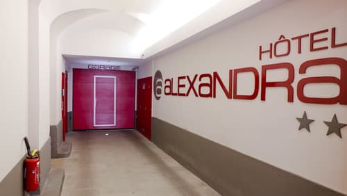 Hôtel Alexandra, Interior entrance