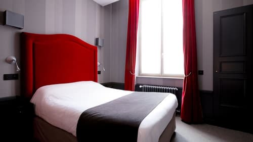 Hôtel Alexandra, Room