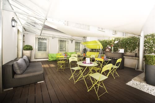 Hôtel Alexandra, Terrace/patio