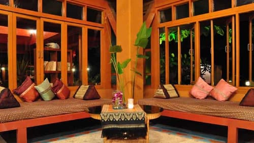 P. P. Erawan Palms Resort, Lobby