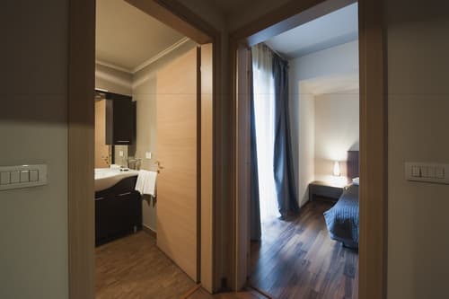 Hemingway Residence, Room