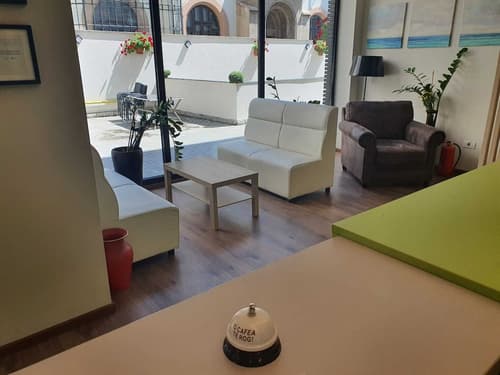 Hemingway Residence, Lobby sitting area