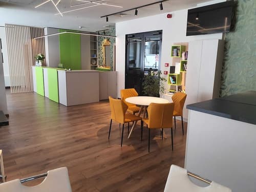 Hemingway Residence, Lobby sitting area