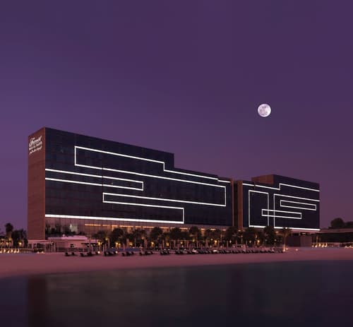 Fairmont Bab Al Bahr, Front of property - evening/night