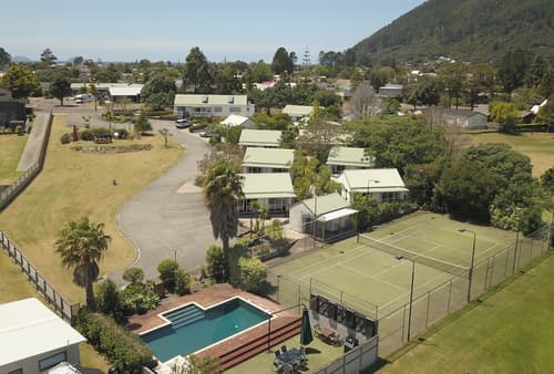 Pauanui Pines Motor Lodge, Primary image