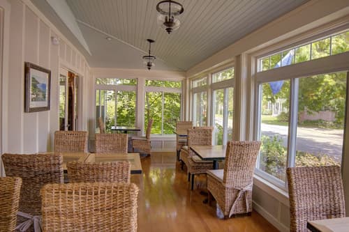 Nonantum Resort, Lobby sitting area