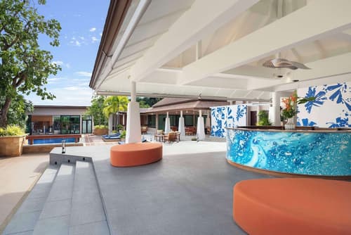 Avani Ao Nang Cliff Krabi Resort, Lobby