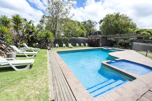 Motel Marengo, Primary image