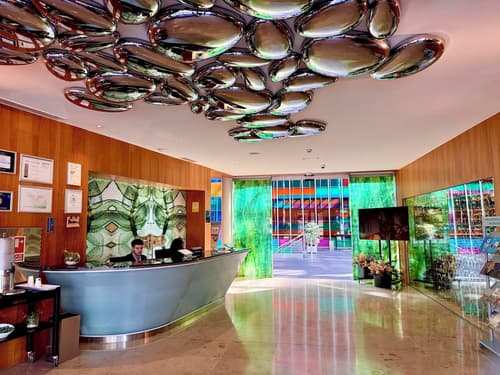 Jardines de Uleta Suites, Reception