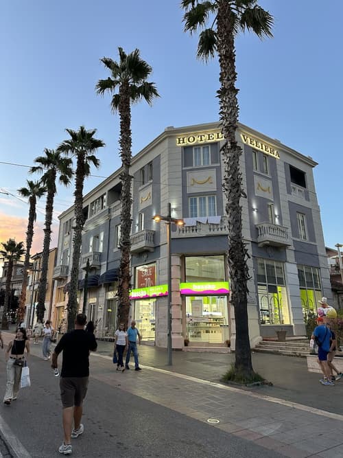 Hotel Veliera, Primary image