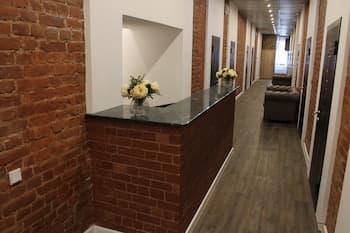 Petrovskiy Art Loft, Interior entrance