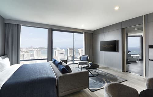 Grande Centre Point Pattaya, Room