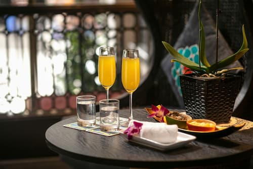 Shining Central Hotel & Spa, Food and drink