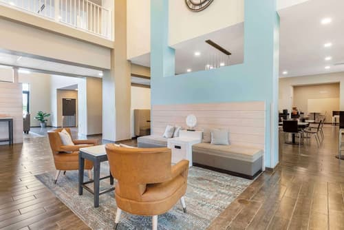 Magnolia Pointe, BW Signature Collection, Lobby