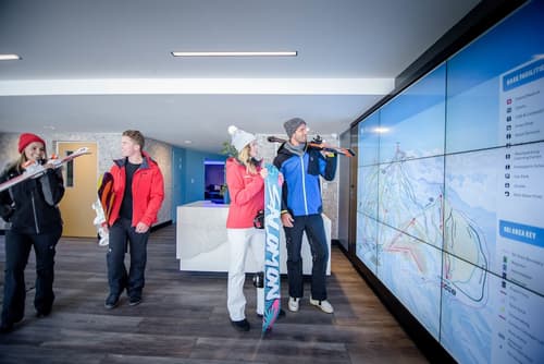 Mi-pad Queenstown, Reception