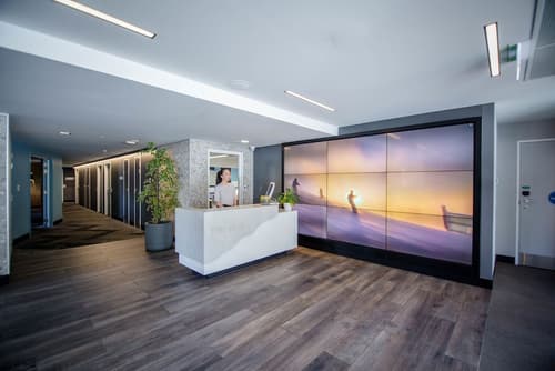 Mi-pad Queenstown, Reception