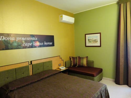 Hotel Orazio, Room