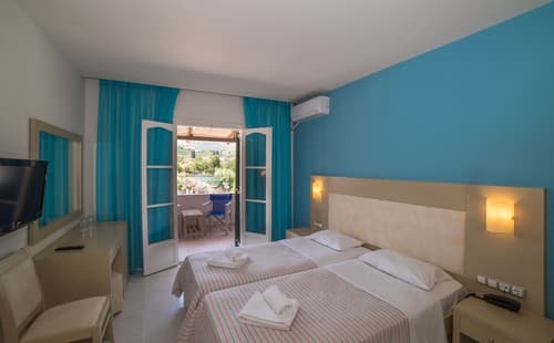Porto Koukla Beach Hotel, Room