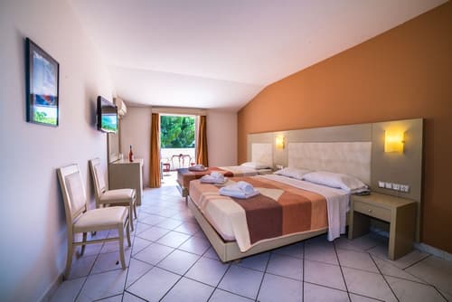 Porto Koukla Beach Hotel, Room