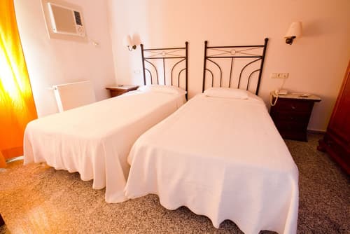 Hostal Nueva Andalucía, Room