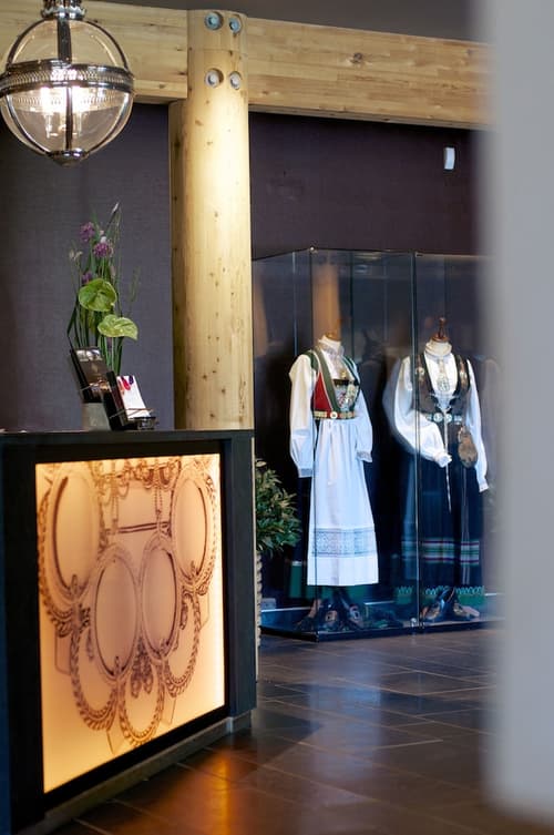 Fretheim Hotel, Reception