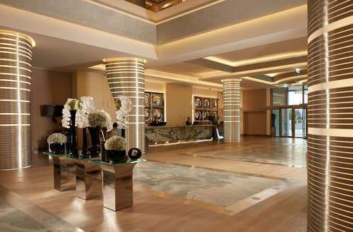 Royal M Hotel Abu Dhabi by Gewan, Reception