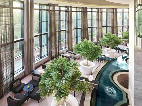 Fairmont Riyadh, Restaurant