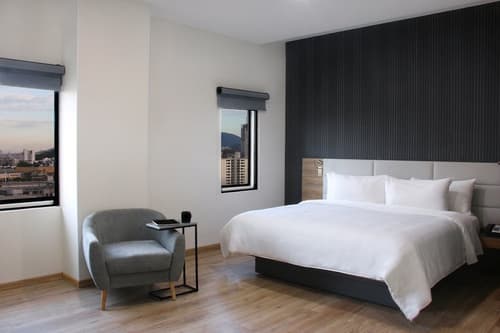 SJ Grand Hotel, Room