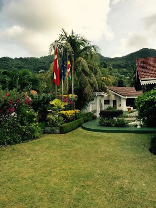 Villa Caballero Luxury Chalets, Property grounds