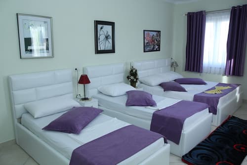 Bicaj Hotel, 