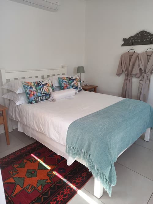 Bleu Cobalt Cottage, Room