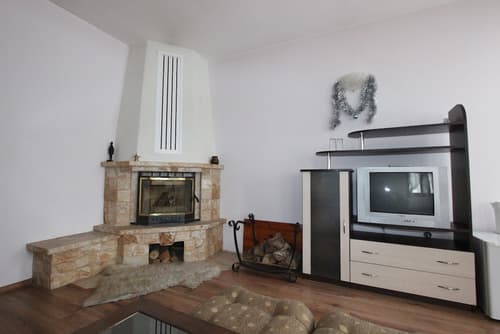 Ilinden, Living room