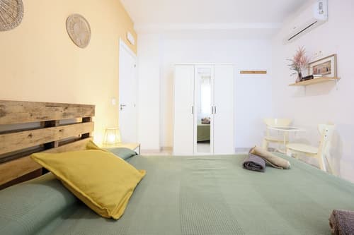 Blue Castle Guesthouse, Room