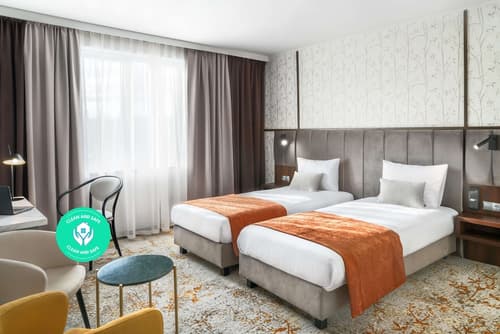 Metropolo by Golden Tulip, Room