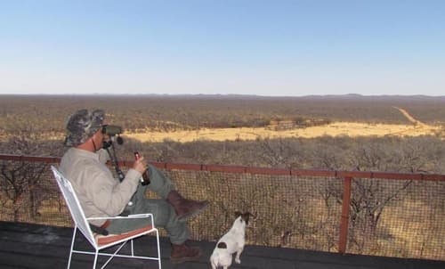 Onduri Lodge - In Okaukuejo, Balcony