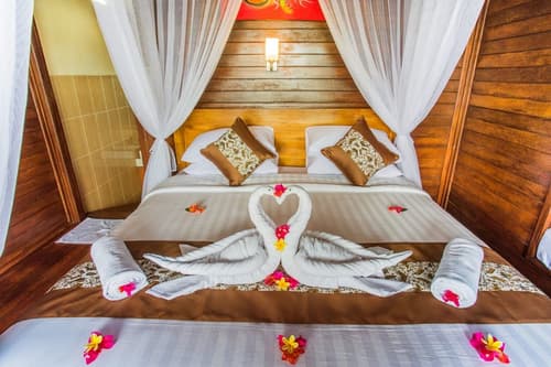 Tatak Bunut Villa Ceningan, Room