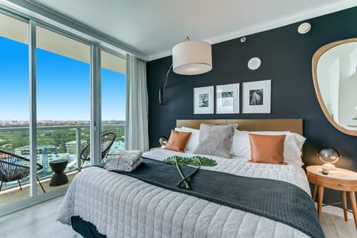 iCoconutGrove Vacation Rentals, Room