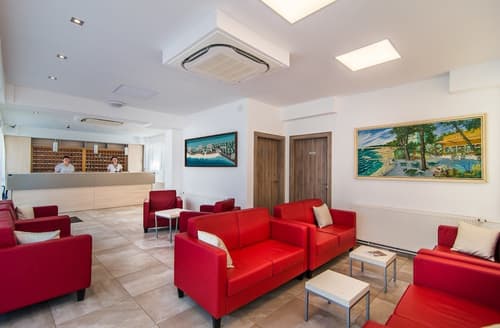 Centinera  Resort, Check-in/check-out kiosk